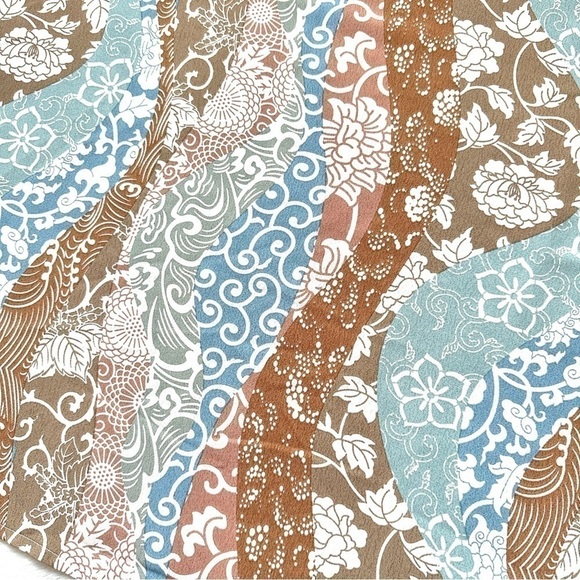 Abstract Floral Moroccan Top Short Flowy Sleeves Size S - Picture 9 of 12